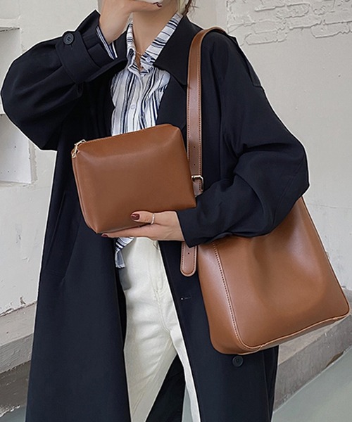SMILE ORCHID(スマイルオーキッド)の「ミニポーチつきスクエアショルダーバッグ(ショルダーバッグ・レディース・ブラック/ベージュ/ブラウン・FREE)」の8枚目の写真