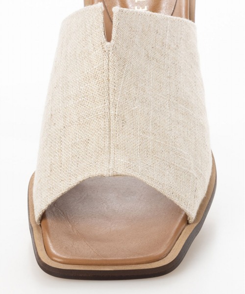 NEUE THE MARKET（ノイエザマーケット）の「チャンキーヒールミュールサンダル/93504【日本製】（サンダル・レディース・アイボリー/レオパード/ブラック・L/S/M）」の6枚目の写真