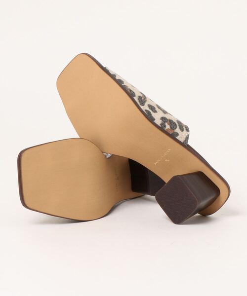 NEUE THE MARKET（ノイエザマーケット）の「チャンキーヒールミュールサンダル/93504【日本製】（サンダル・レディース・アイボリー/レオパード/ブラック・L/S/M）」の10枚目の写真
