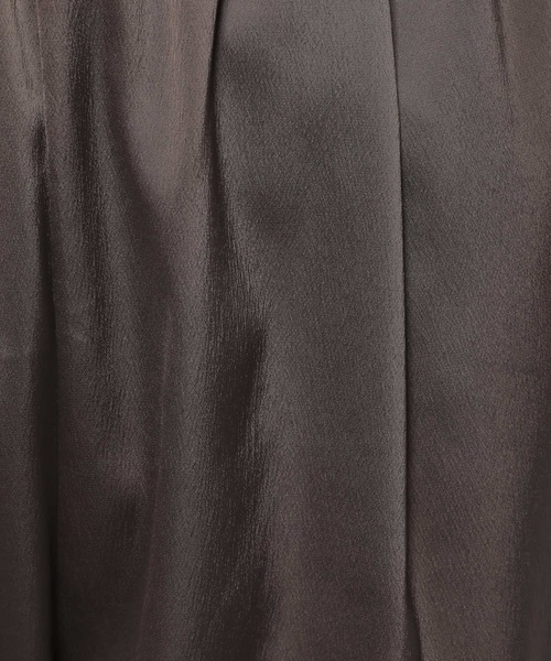 LEPSIM(レプシィム)の「サテンストレッチツヤパンツ 931656(その他パンツ・レディース・ブラウン/ブルー/グレイッシュベージュ・MEDIUM/LARGE)」の14枚目の写真
