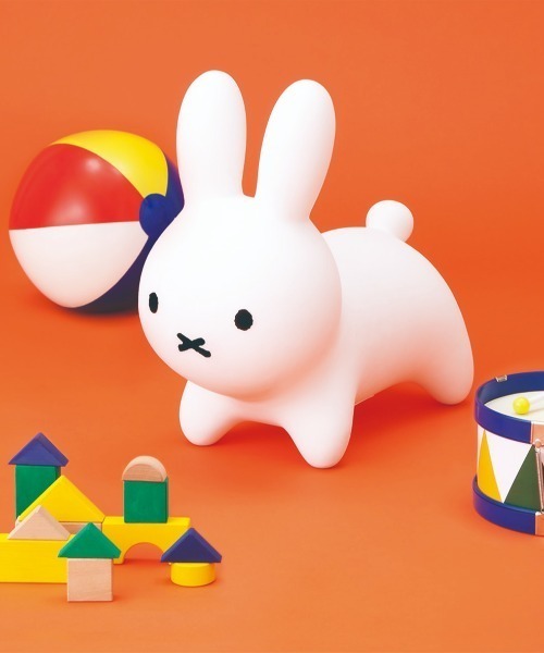 Miffy（ ミッフィー）の「ブルーナ ボンボン  ミッフィー（おもちゃ・キッズ・ホワイト/グレー/ホワイト系・フリー）」の7枚目の写真