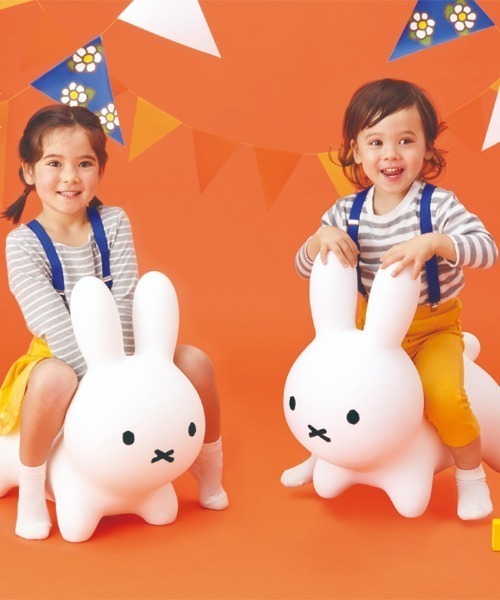 Miffy（ ミッフィー）の「ブルーナ ボンボン  ミッフィー（おもちゃ・キッズ・ホワイト/グレー/ホワイト系・フリー）」の11枚目の写真