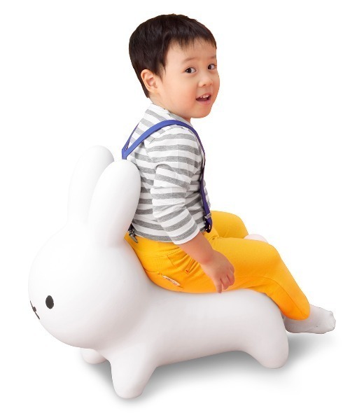 Miffy（ ミッフィー）の「ブルーナ ボンボン  ミッフィー（おもちゃ・キッズ・ホワイト/グレー/ホワイト系・フリー）」の9枚目の写真