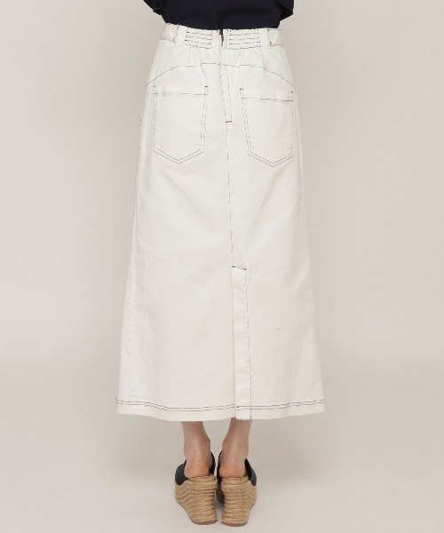 REDYAZEL（レディアゼル）の「デニムダブルボタンデザインタイトスカート（スカート・レディース・オフホワイト/ネイビー/ブルー・SMALL/MEDIUM）」の8枚目の写真