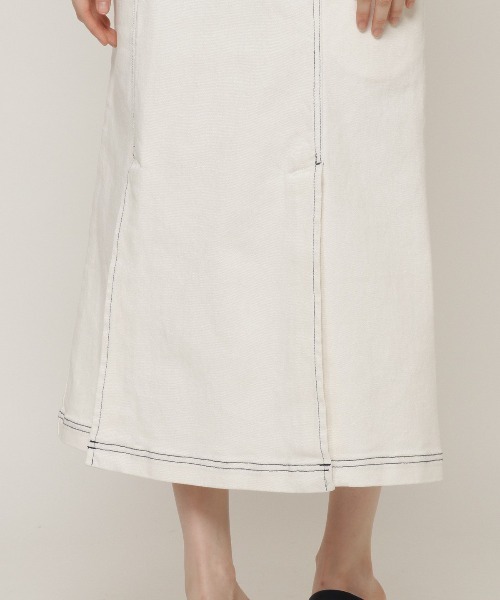 REDYAZEL（レディアゼル）の「デニムダブルボタンデザインタイトスカート（スカート・レディース・オフホワイト/ネイビー/ブルー・SMALL/MEDIUM）」の10枚目の写真