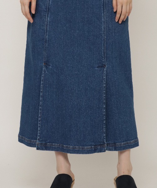 REDYAZEL（レディアゼル）の「デニムダブルボタンデザインタイトスカート（スカート・レディース・オフホワイト/ネイビー/ブルー・SMALL/MEDIUM）」の18枚目の写真
