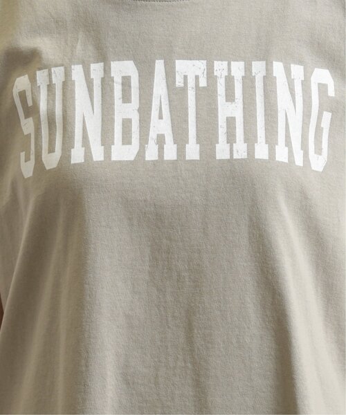 MJUKA.（ミューカ）の「ロゴプリントノースリーブ（Tシャツ/カットソー・レディース・オフホワイト/カーキ/スミクロ・FREE）」の7枚目の写真