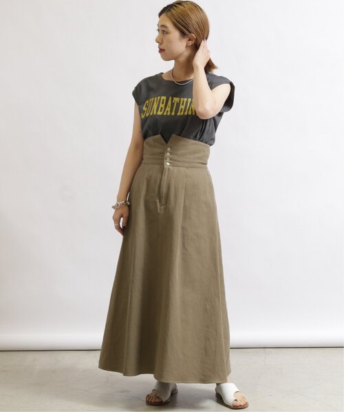 MJUKA.（ミューカ）の「ロゴプリントノースリーブ（Tシャツ/カットソー・レディース・オフホワイト/カーキ/スミクロ・FREE）」の22枚目の写真