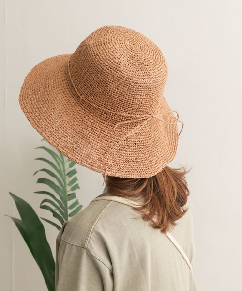 URBAN RESEARCH DOORS(アーバンリサーチドアーズ)の「細編みペーパーハット(ハット・レディース・ナチュラル/ベージュ・ONE)」の1枚目の写真