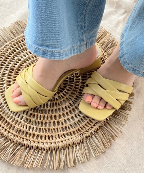 LYDIE(リディー)の「クロス編みメッシュスクエアサンダル(サンダル・レディース・アイボリー/ベージュ/オレンジ/グリーン/オフホワイト/ブラック/イエロー・L/S/XS/LL/M)」の10枚目の写真