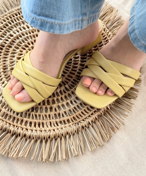 LYDIE(リディー)の「クロス編みメッシュスクエアサンダル(サンダル・レディース・アイボリー/ベージュ/オレンジ/グリーン/オフホワイト/ブラック/イエロー・L/S/XS/LL/M)」の9枚目の写真