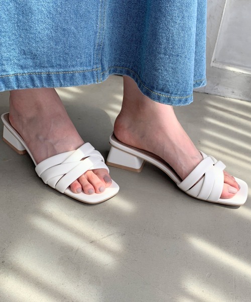 LYDIE(リディー)の「クロス編みメッシュスクエアサンダル(サンダル・レディース・アイボリー/ベージュ/オレンジ/グリーン/オフホワイト/ブラック/イエロー・L/S/XS/LL/M)」の16枚目の写真