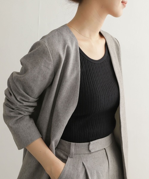 URBAN RESEARCH DOORS(アーバンリサーチドアーズ)の「変形ランダムテレコタンクトップ(タンクトップ・レディース・ブラック/ナチュラル・ONE)」の9枚目の写真