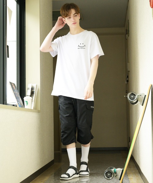 ８(eight)（エイト）の「８(eight)×スマイル コラボ SMILEオリジナル半袖Tシャツ（Tシャツ/カットソー・メンズ・ホワイト/ブラック/ネイビー・MEDIUM/LARGE）」の4枚目の写真