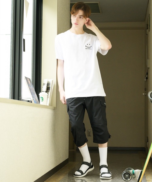 ８(eight)（エイト）の「８(eight)×スマイル コラボ SMILEオリジナル半袖Tシャツ（Tシャツ/カットソー・メンズ・ホワイト/ブラック/ネイビー・MEDIUM/LARGE）」の5枚目の写真