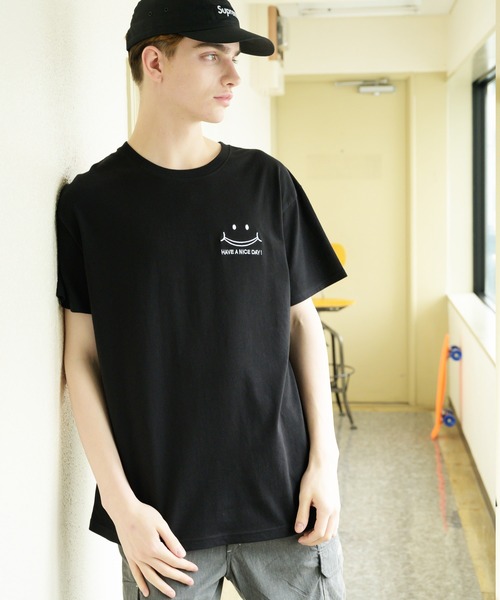 ８(eight)（エイト）の「８(eight)×スマイル コラボ SMILEオリジナル半袖Tシャツ（Tシャツ/カットソー・メンズ・ホワイト/ブラック/ネイビー・MEDIUM/LARGE）」の20枚目の写真