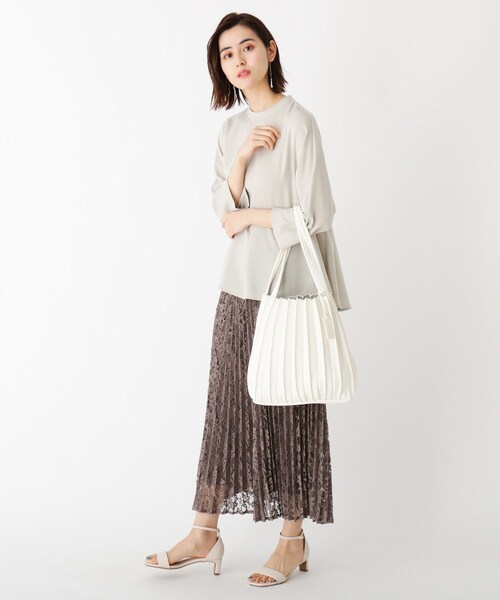 OPAQUE.CLIP（オペークドットクリップ）の「◆プリーツトートバッグ【A4サイズ収納可】（トートバッグ・レディース・ブラック/ベージュ/オフホワイト・00）」の16枚目の写真