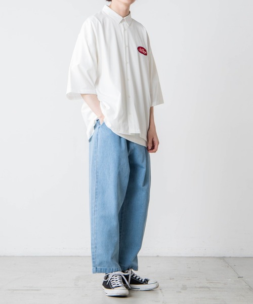 WEGO(ウィゴー)の「WEGO/ビンテージロゴ刺繍ビッグシルエット5分袖シャツ(シャツ/ブラウス・メンズ・ホワイト/ダークグリーン/イエロー・MEDIUM/LARGE)」の5枚目の写真