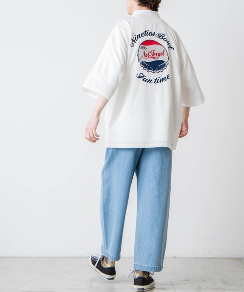 WEGO(ウィゴー)の「WEGO/ビンテージロゴ刺繍ビッグシルエット5分袖シャツ(シャツ/ブラウス・メンズ・ホワイト/ダークグリーン/イエロー・MEDIUM/LARGE)」の6枚目の写真