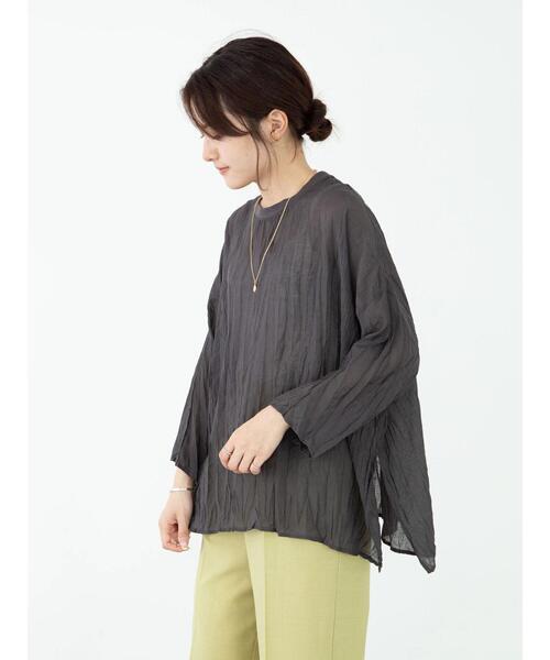 Green　Parks（グリーンパークス）の「シアーワッシャーブラウス＊（シャツ/ブラウス・レディース・イエロー/オフホワイト/チャコールグレー/パープル・FREE）」の6枚目の写真