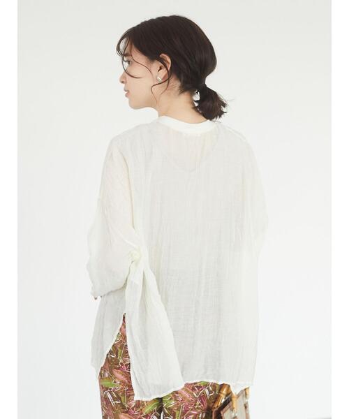 Green　Parks（グリーンパークス）の「シアーワッシャーブラウス＊（シャツ/ブラウス・レディース・イエロー/オフホワイト/チャコールグレー/パープル・FREE）」の11枚目の写真