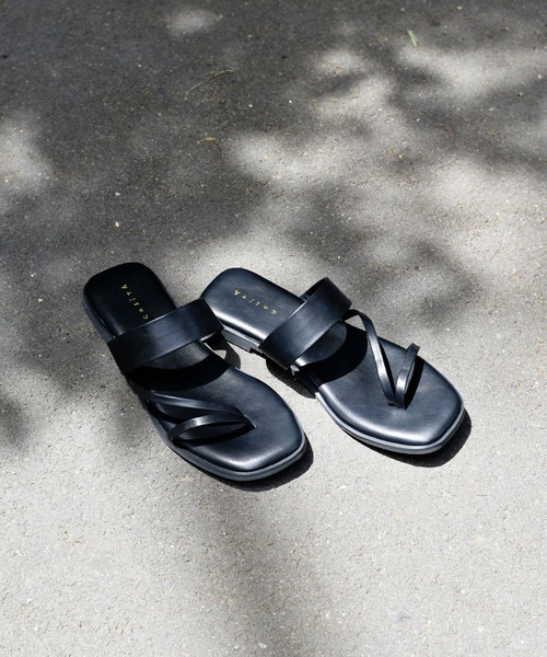 RETRO GIRL（レトロガール）の「トングサンダル（サンダル・レディース・ブラック/ベージュ/オフホワイト・M/L）」の2枚目の写真