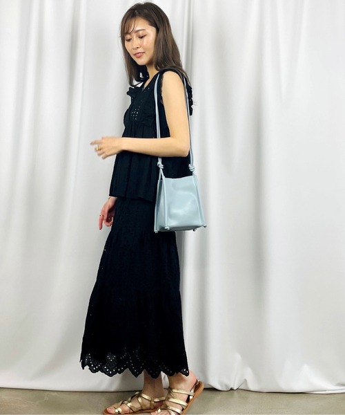 QuON(クオン)の「エンブロコットンレース ノースリブラウス(シャツ/ブラウス・レディース・ホワイト/ブラック/グリーン・FREE)」の16枚目の写真