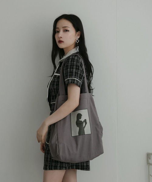 ANDGEEBEE（アンジービー）の「【UNISEX】シルエットトートバッグ（トートバッグ・レディース・パープル/ブラック・FREE）」の10枚目の写真