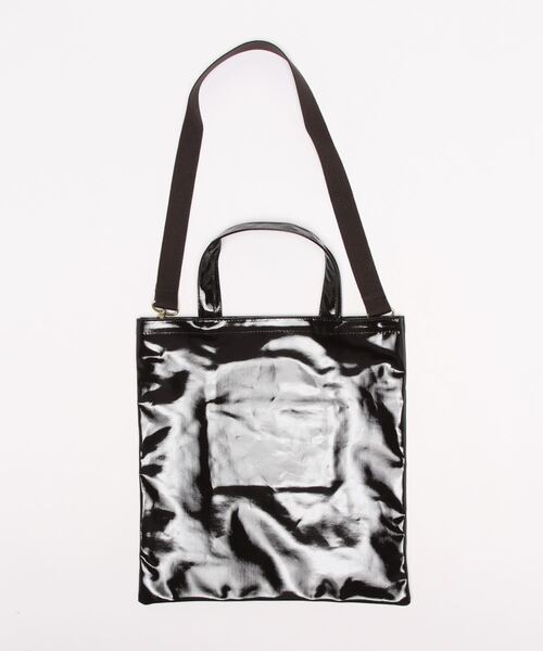 rapiecage（ラピエサージュ）の「PVCコーティングショルダートートBAG（ショルダーバッグ・レディース・ホワイト/ブラック/サックスブルー・FREE）」の4枚目の写真
