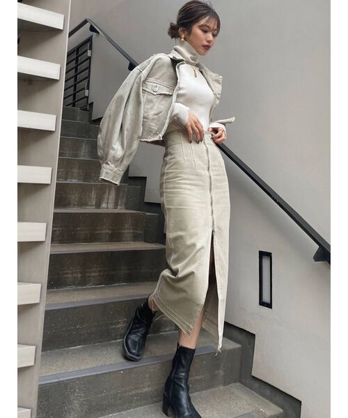 MURUA(ムルーア)の「フロントZIPタイトスカート(スカート・レディース・ベージュ・1/2)」の3枚目の写真