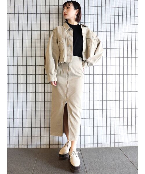 MURUA(ムルーア)の「フロントZIPタイトスカート(スカート・レディース・ベージュ・1/2)」の9枚目の写真