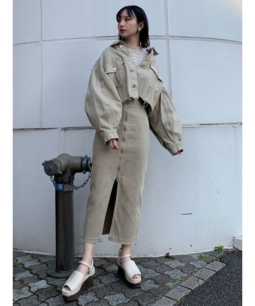 MURUA(ムルーア)の「フロントZIPタイトスカート(スカート・レディース・ベージュ・1/2)」の10枚目の写真