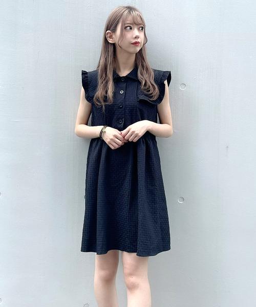 titty＆Co. PETIT by poyo（ティティーアンドコープティバイポヨ）の「【ファッションインフルエンサーPOYO×titty&Co.PETIT 】フリルワッフルポロワンピース（ワンピース・レディース・オフホワイト/ブラック・SMALL/MEDIUM）」の10枚目の写真