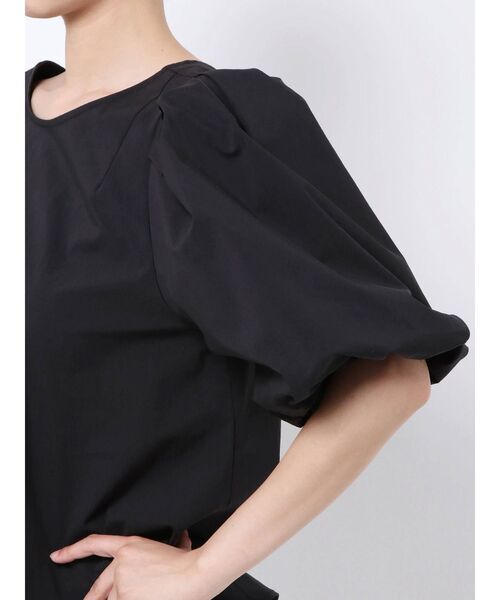 LAGUNAMOON(ラグナムーン)の「タックスリーブフォルムブラウス(シャツ/ブラウス・レディース・ブラック/ベージュ/キャメル・FREE)」の16枚目の写真
