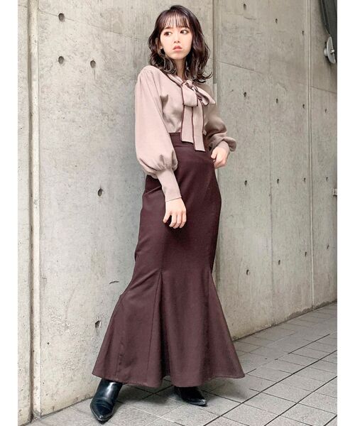 dazzlin(ダズリン)の「ボウタイ配色ニットトップス(ニット/セーター・レディース・ブラウン/オフホワイト/ピンク/モカ/ブラック・FREE)」の11枚目の写真