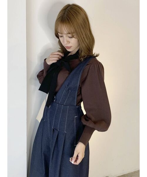 dazzlin(ダズリン)の「ボウタイ配色ニットトップス(ニット/セーター・レディース・ブラウン/オフホワイト/ピンク/モカ/ブラック・FREE)」の14枚目の写真