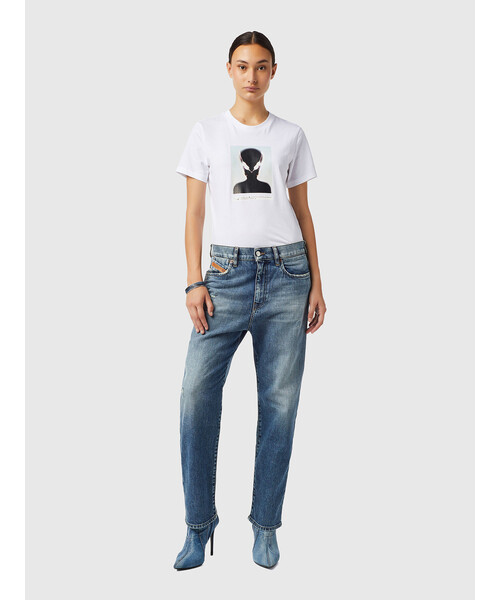 DIESEL（ディーゼル）の「DIESEL FW21 サステナブル デニム レディース ボーイフレンド ブルーデニム ヴィンテージ（デニムパンツ・レディース・インディゴブルー・27inch/25inch/26inch/24inch/23inch/29inch/28inch）」の5枚目の写真