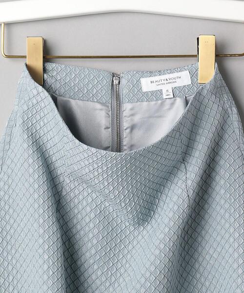 BEAUTY&YOUTH UNITED ARROWS(ビューティーアンドユースユナイテッドアローズ)の「BY キルトライクロングフレアスカート(スカート・レディース・ライトブルー/ダークグリーン/ブラウン・SMALL/MEDIUM)」の14枚目の写真