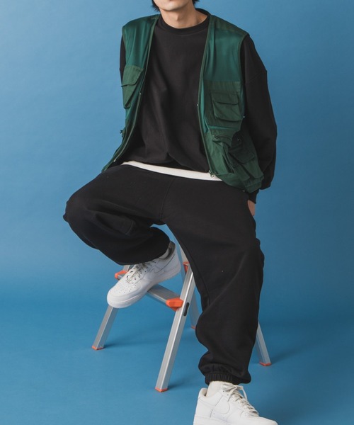 WEGO（ウィゴー）の「WEGO/【ZOZOTOWN＆一部店限定】ヘビーウエイトビックシルエットセットアップ（スウェット・メンズ・ブラック/ダークグリーン/ネイビー/オートミール/杢グレー・MEDIUM/LARGE）」の2枚目の写真