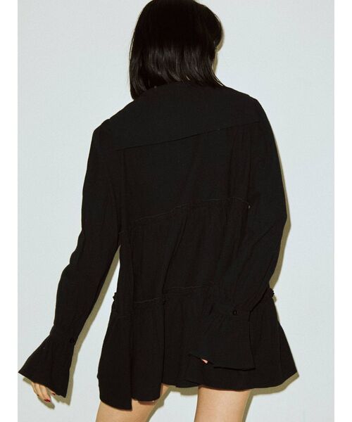 jouetie（ジュエティ）の「ピンタックティアードチュニック（シャツ/ブラウス・レディース・ブラック/オフホワイト/その他1・MEDIUM）」の7枚目の写真