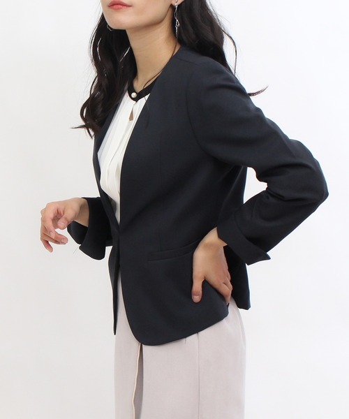 TRUDEA（トルディア）の「カチオンカラーレスジャケット（ノーカラージャケット・レディース・ライトグレー/ブラック/ネイビー/グレイッシュベージュ・MEDIUM/LARGE）」の11枚目の写真