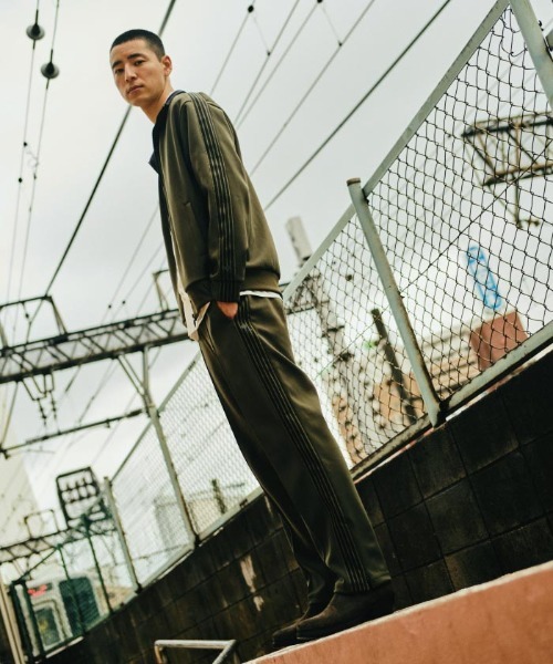 le coq sportif（ルコックスポルティフ）の「【取扱い店舗限定】ジャージーボトム（ストレート） ユニセックス ウェア ジャージ スウェット トレーニング トレーニングウェア スポーツウェア（その他パンツ・メンズ・ダークカーキ/ネイビー/ブラック・XL/M/L/S）」の3枚目の写真