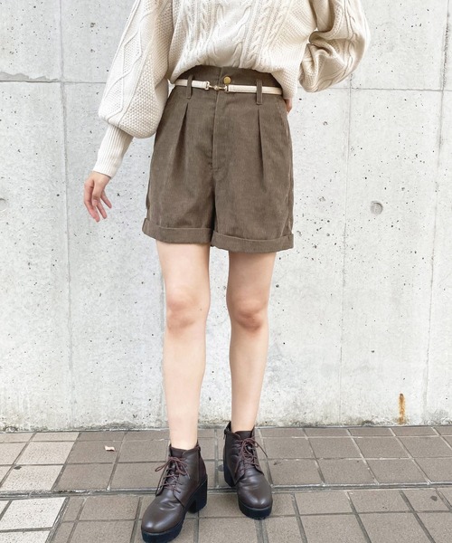 apres jour（アプレジュール）の「コーデュロイショートパンツ【ZOZOTOWN限定アイテム】（その他パンツ・レディース・モカ/アイボリー/ブルー系その他・フリー/X-LARGE）」の17枚目の写真