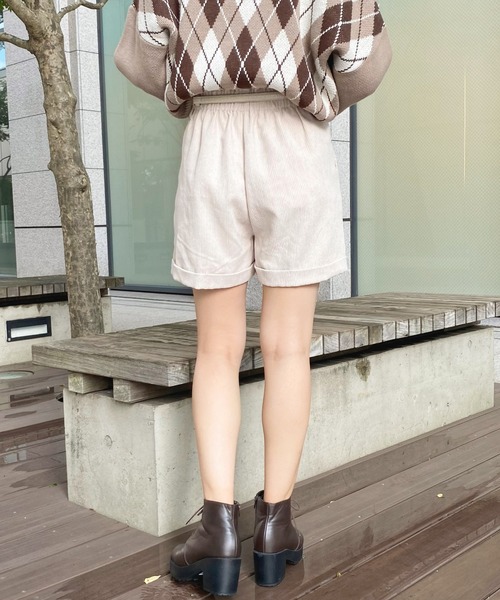 apres jour（アプレジュール）の「コーデュロイショートパンツ【ZOZOTOWN限定アイテム】（その他パンツ・レディース・モカ/アイボリー/ブルー系その他・フリー/X-LARGE）」の10枚目の写真