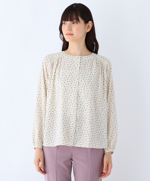 DRESKIP（ドレスキップ）の「◆前後2WAYドット釦ギャザ－ブラウス（シャツ/ブラウス・レディース・カーキ/ナチュラル/ホワイト系3/ブラック系・02/03/04）」の5枚目の写真