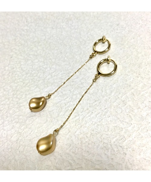 tone（トーン）の「【Le soleil】小ぶり　スワロフスキーパールイヤリング(MA)（イヤリング・レディース・ホワイト系その他/ゴールド系その他/その他1・FREE）」の3枚目の写真