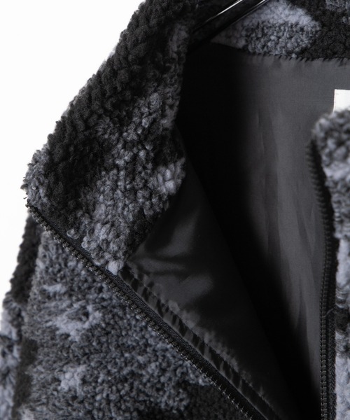 WEGO(ウィゴー)の「WEGO/ボアスタンドショートブルゾン(ブルゾン・レディース・アイボリー/その他1/その他2/ベージュ・SMALL/MEDIUM)」の22枚目の写真