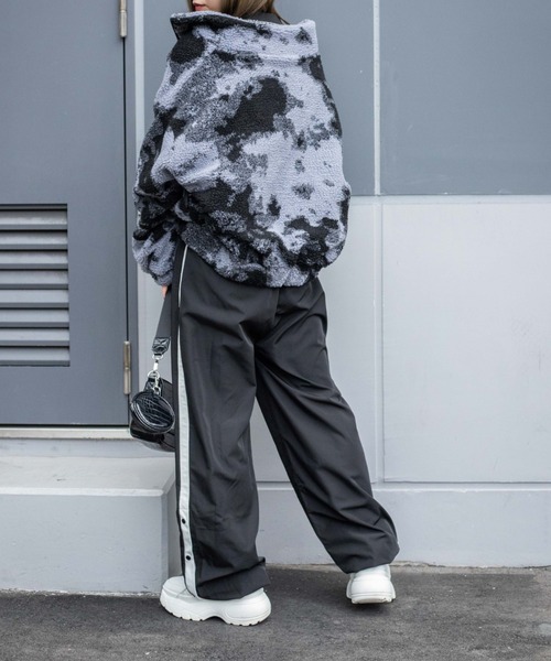 WEGO(ウィゴー)の「WEGO/ボアスタンドショートブルゾン(ブルゾン・レディース・アイボリー/その他1/その他2/ベージュ・SMALL/MEDIUM)」の20枚目の写真