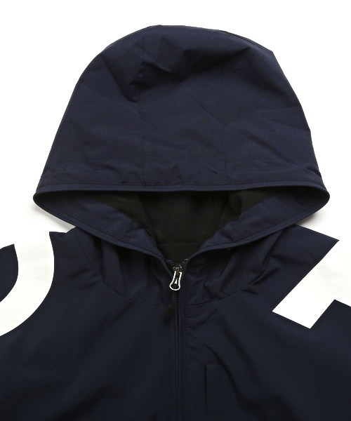LUXSTYLE(ラグスタイル)の「袖ロゴ撥水加工マウンテンパーカー(マウンテンパーカー・メンズ・レッド/ネイビー/ホワイト/ブラック・M/XL/L)」の9枚目の写真