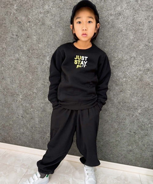 THE CASUAL(カジュアル)の「裏起毛クルーネックプリントトレーナー キッズ(スウェット・キッズ・ベージュ系/ホワイト系/オフホワイト/ベージュ/ブラック系2/ブラック/ブラック系1/杢グレー/ブラック系・110cm/130cm/120cm/140cm/150cm/160cm)」の5枚目の写真